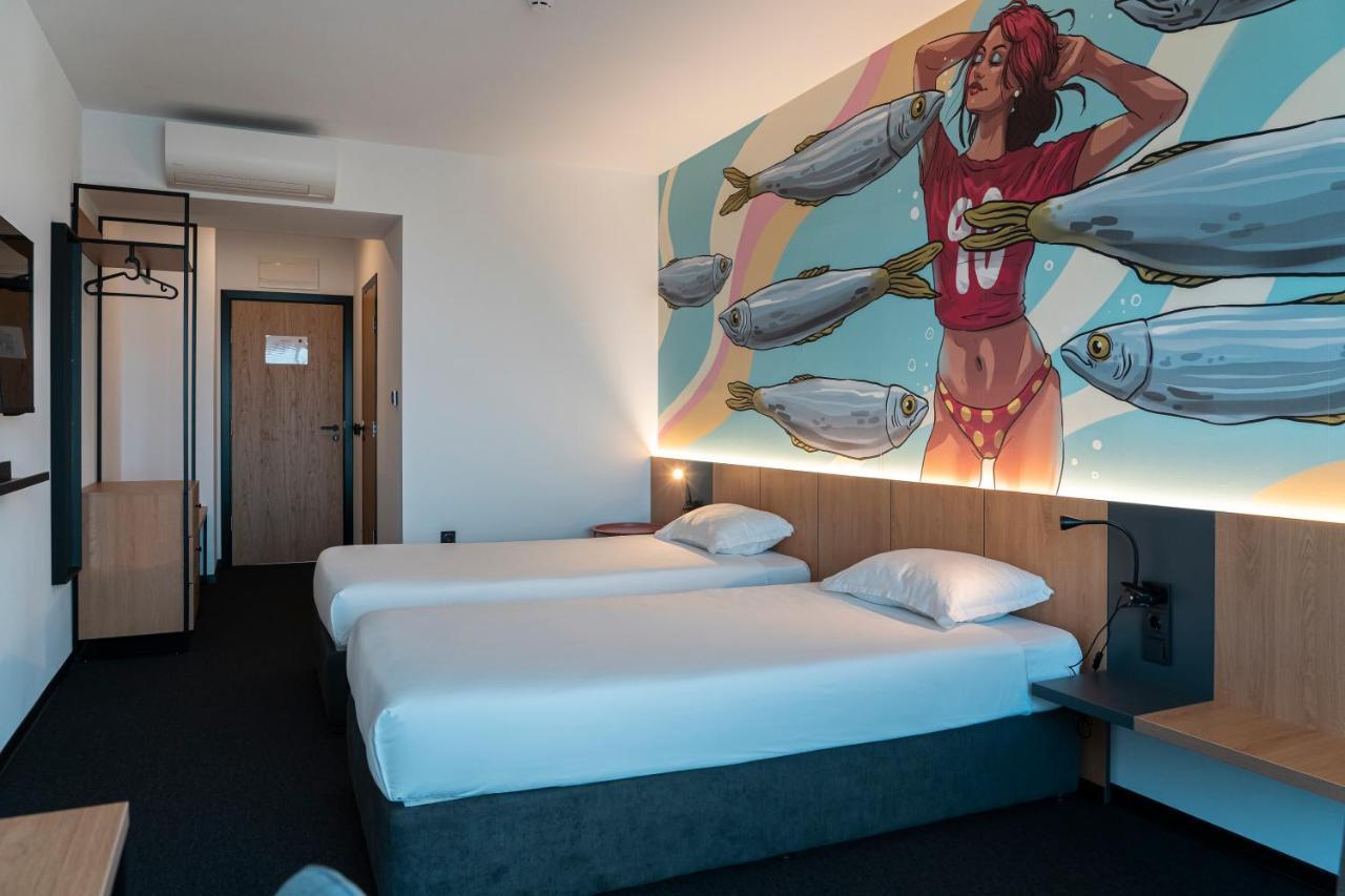 Hotel Campus 90 - Free Parking Varna Exterior foto
